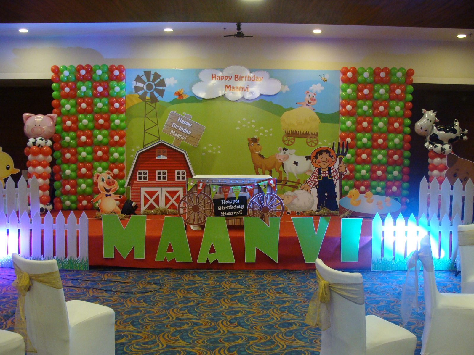 Barnyard birthday - Residency 2017 - July 2010