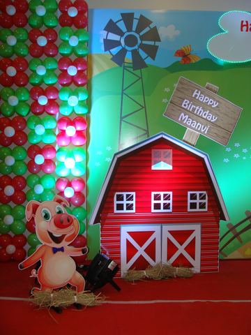 Barnyard birthday - Residency 2017 - July 2010 - photo 5