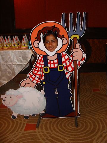 Barnyard birthday - Residency - March 2014 - photo 13