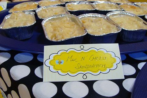 Bumble Bee birthday - Ajay - January 2013 - photo 5
