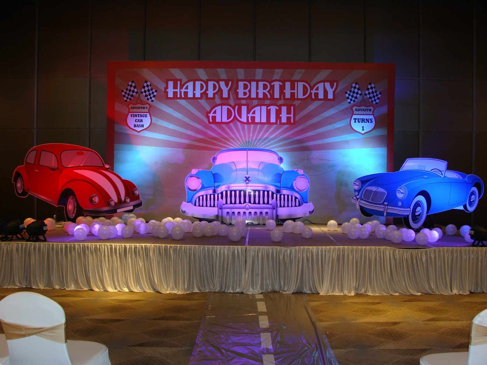 Radisson - Vintage Cars