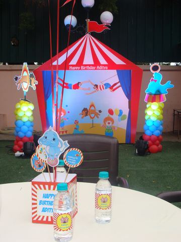 Circus Birthday - Cosmo Club - December 2009 - photo 5