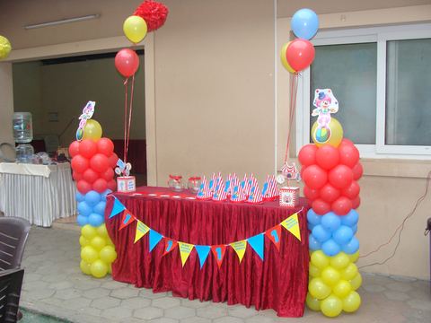Circus Birthday - Cosmo Club - December 2009 - photo 6