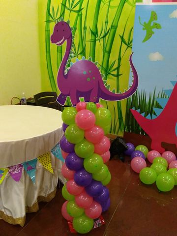 Dinosaur Birthday - Pink Dinosaur - June 2018 - photo 4