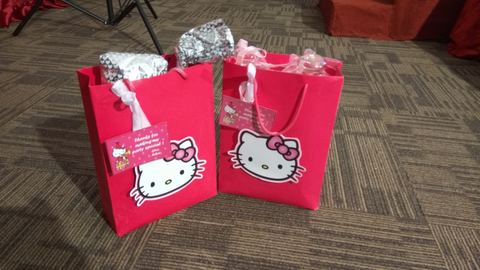 Hello Kitty - Jennies - June 2017 - photo 10