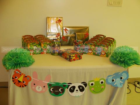 Jungle Birthday - Kerala Club - Sack Backdrop - March 2010 - photo 5