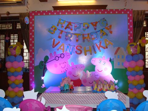 Peppa Pig Birthday - Krishna Sweets - April 2011 - photo 14
