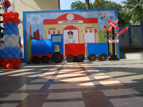 Train theme - Pradeep - March 2010 - photo 5