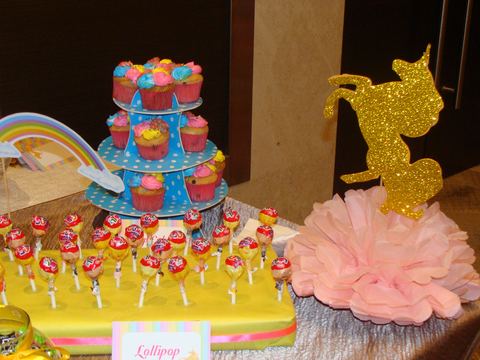 Unicorn theme - Raddison - Surya - January 2011 - photo 17