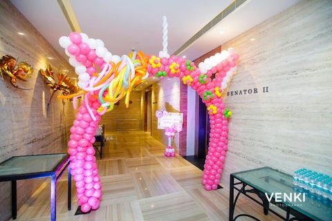 Unicorn theme - Unicorn Residency Shimmer - August 2019 - photo 11