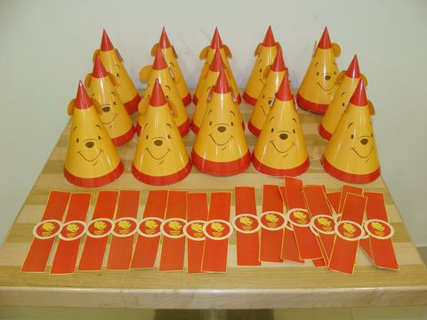 Winnie Pooh Birthday - Creme Center - March 2008 - photo 4