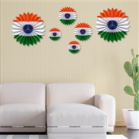 Tricolored Paper fans